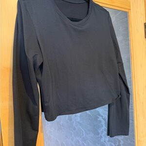 ALO Yoga Black Long Sleeve Crop Top